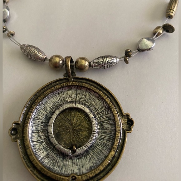 Vintage Medallion Necklace - Picture 6 of 9